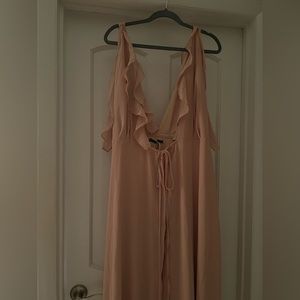 Light pink never worn boohoo dress